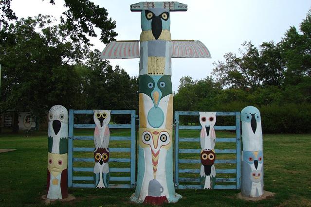 Ed Galloway's Totem Pole Park